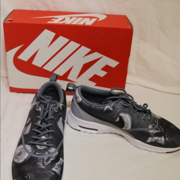 New in box Nike air max size 8 workout run shoes - Picture 8 of 8